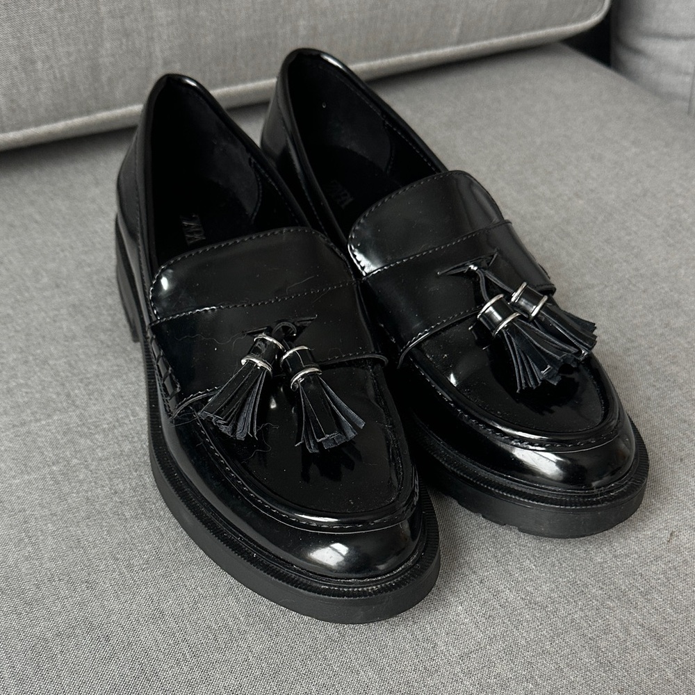 ZARA Women’s Black Tassel Loafers